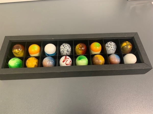 Eigengemaakte bonbons 16 stuks